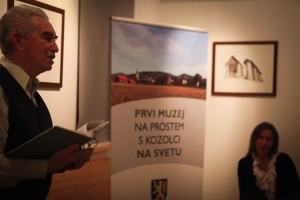 Bralni večeri v Deželi kozolcev Šentrupert